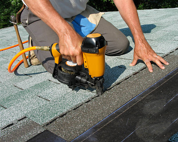Best Local Roofing Companies  in Saltillo, MS
